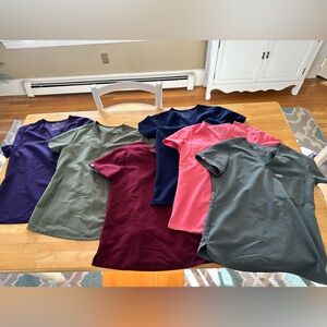 Figs women’s scrub top bundle XS